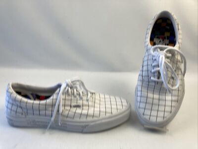 Vans Custom Made By Skate And Destroy White Shoes Size 7 Men s 8.5 Women s EUC