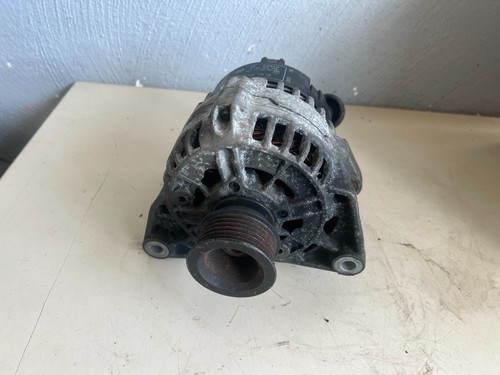 BMW E46 Coupe 318Ci 2000 Bosch 90A Lichtmaschine 7509100 / 0123325015