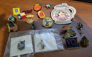 19 Chrysler Lions SBC TX USA Proj Believe KOA Busch TIG Fire VO2 Pin Pendant Lot