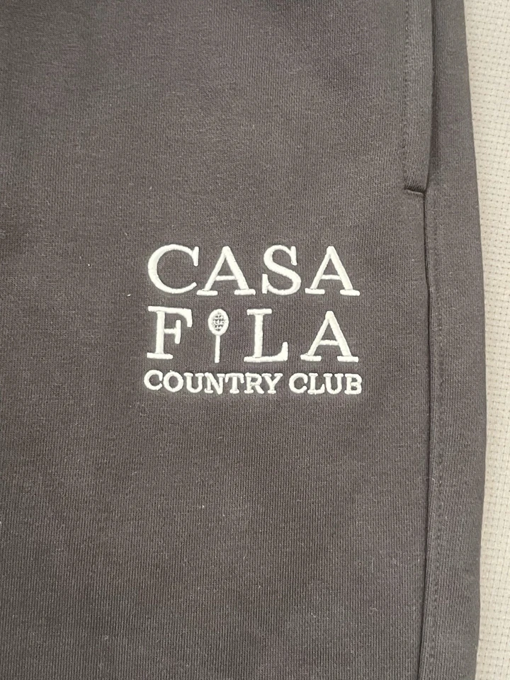 NUEVO CON ETIQUETAS FILA Tenis CASA FILA Country Club OS Jogger RU431116-001 Negro Hombre’s Pequeño Foto 2 de 4