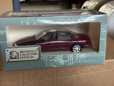 Brookfield Collectors Guild 1995 Oldsmobile Aurora 1/25 Burgandy Maroon New