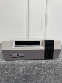 Nintendo NES-001 Console Japan 2 Controllers Game Genie Cables Tested