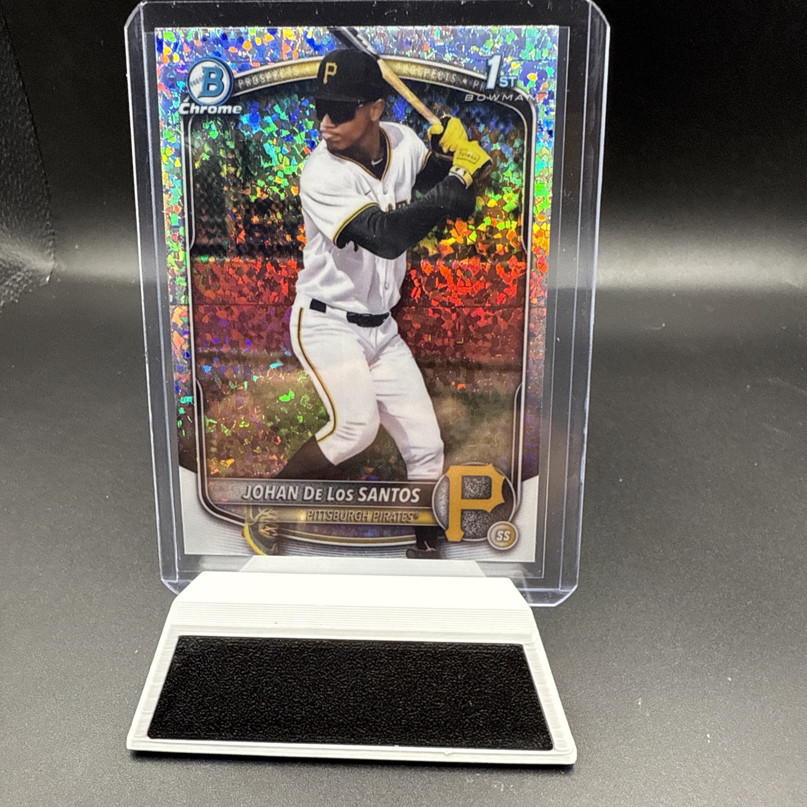 2025 Bowman Chrome Johan De Los Santos #BCP-163 Mini Diamond Pirates RC!