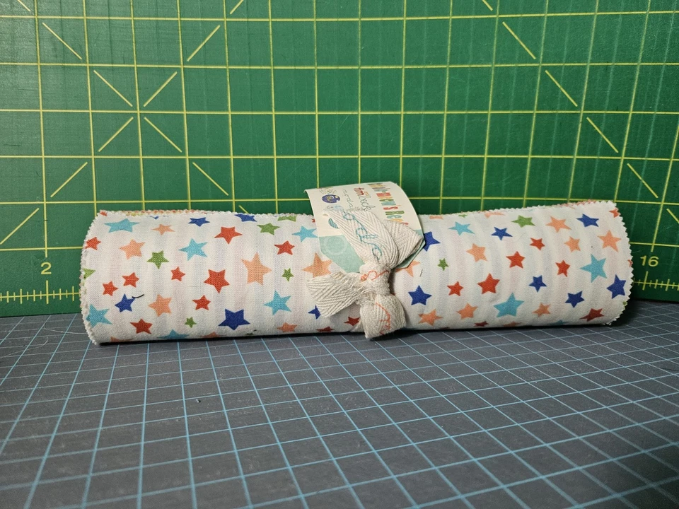 Moda Bartholo-meow's Reef By Tim And Beck 10" Layer Cake/ Stacker, 42 Pieces. - Image 4 of 4