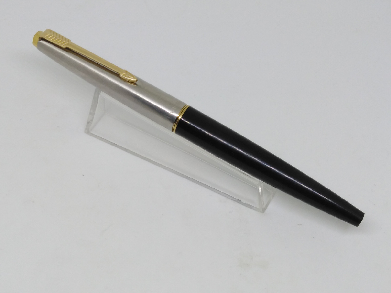 PARKER 45 FOUNTAIN PEN BLACK/SIVER 14K NIB VINTAGE 1980s | eBay