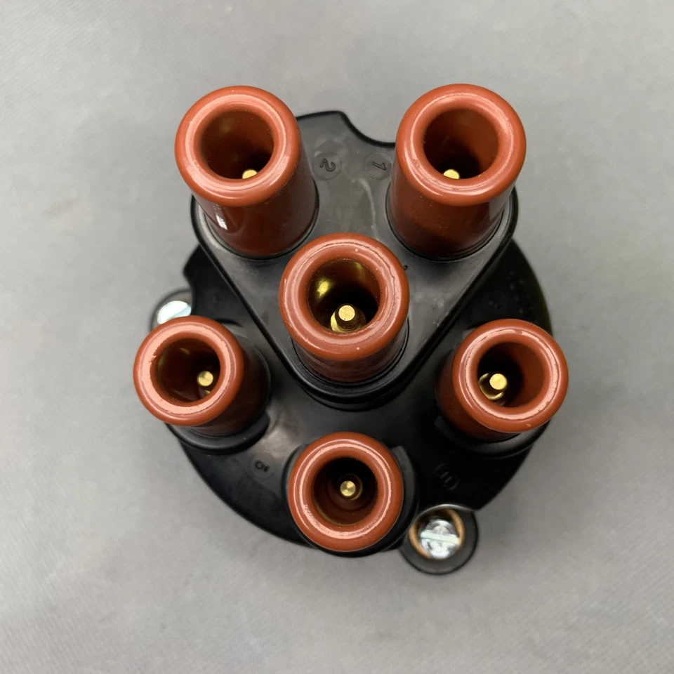 Tapa de distribuidor totalmente nueva para Volvo 850 C70 S70 V70 Bosch OE 03371 Foto 3 de 4