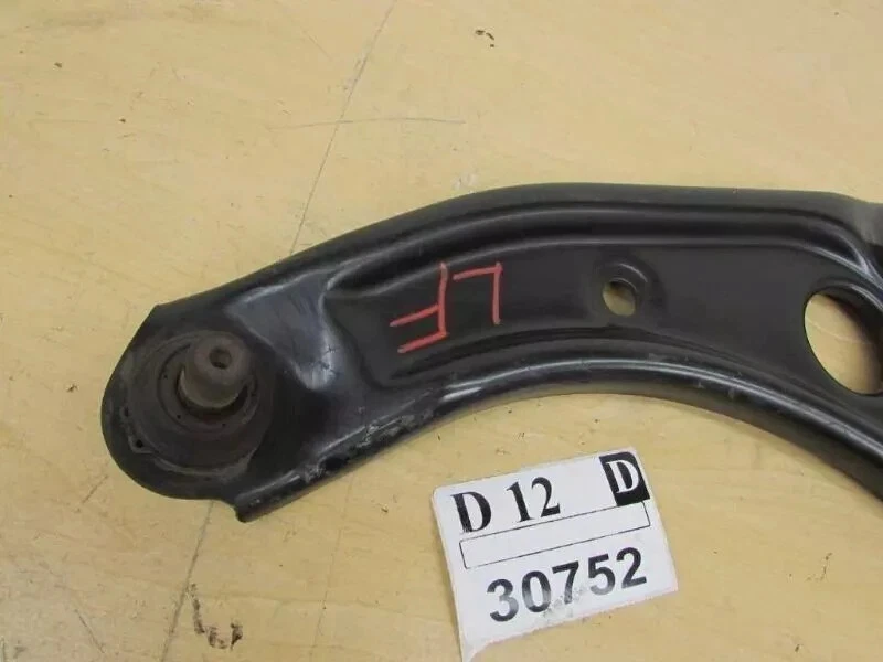 Brazo de control inferior 850 1994 1997 Volvo suspensión delantera izquierda lado conductor OEM Foto 4 de 4