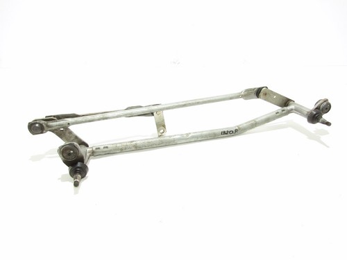 VW PASSAT CC 2013 Wischergestänge Vorne front windshield wiper mechanism UK RHD