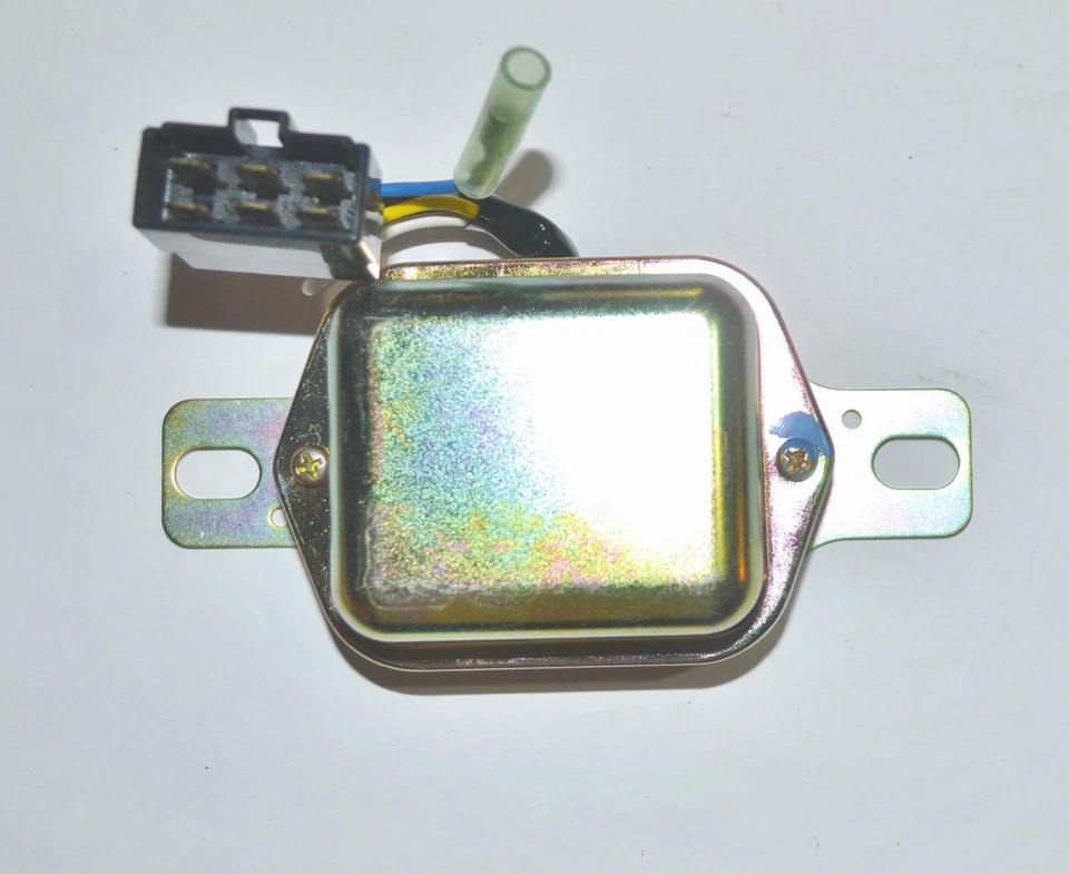  Regulador de voltaje TOYOTA CARINA CELICA COROLLA CORONA CROWN LAND CRUISER MARKII Foto 3 de 4