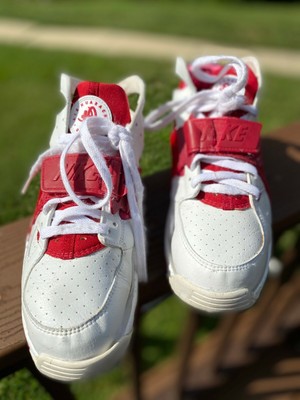 womens nike huarache trainers