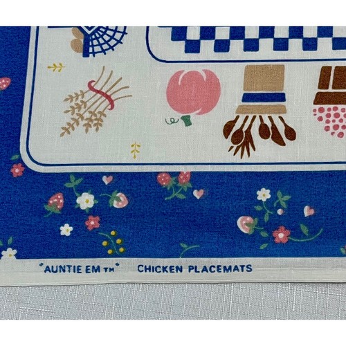 Vintage Quilt Fabric Auntie Em Chicken Placemat pieces farmhouse Hallmark 4 sq's - Picture 2 of 3
