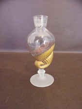 Vintage Shell Design Glass Bottle With Frosted Glass Base