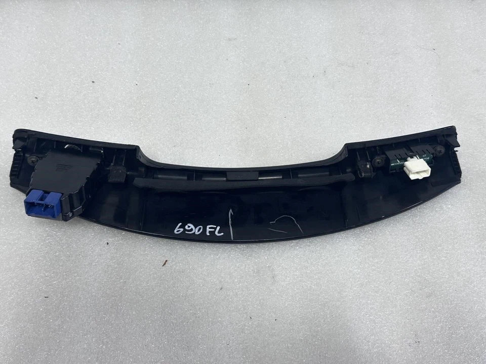 1998 1999 2000 LEXUS LS400 SPEEDOMETER TRIM AND TRIP BUTTONS - Image 4 of 4