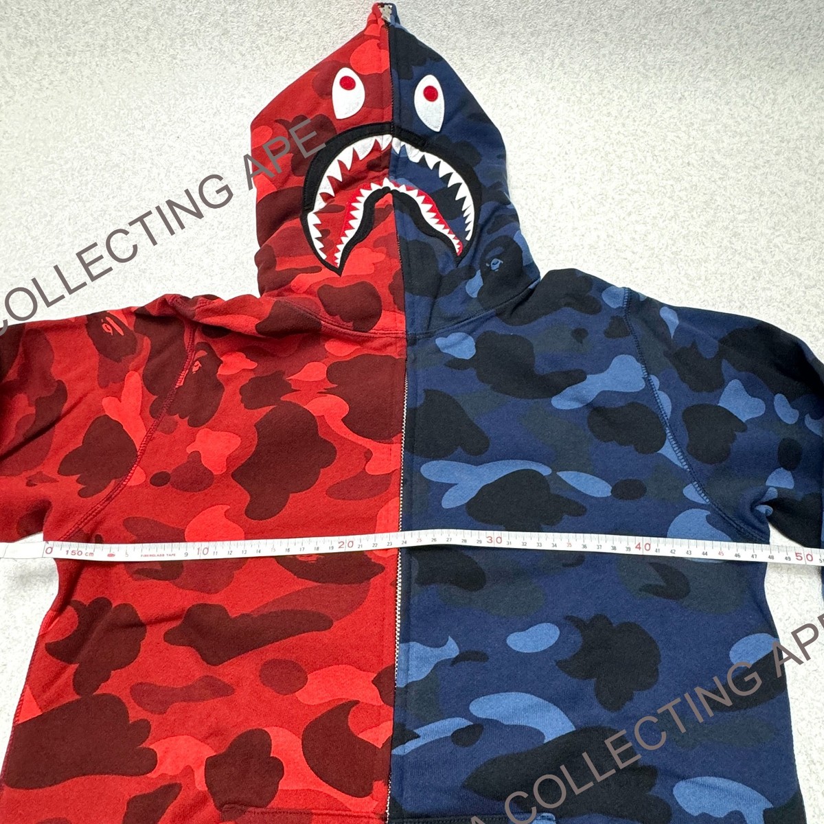 A BATHING APE BAPE Women's Color Camo Shark Full Zip Hoodie Red