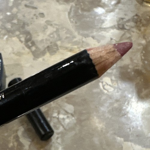 Givenchy Crayon Levres Lip Liner Pencil with SHARPENER 1.1 g / .03 oz Read - Picture 5 of 5