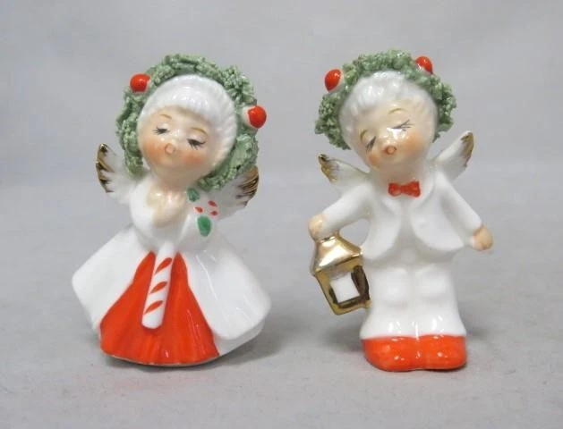 Vintage Kissing Angels In Christmas Angel Figures (1946-1990) for