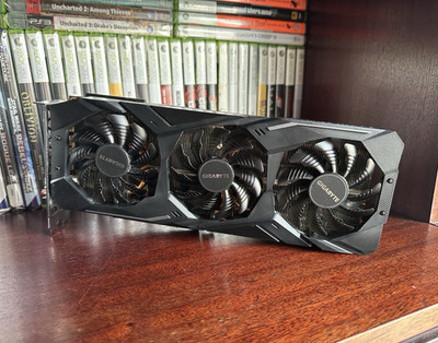 GIGABYTE NVIDIA GeForce RTX 2080 Ti 11GB GDDR6 Ray Tracing PCIe Top
