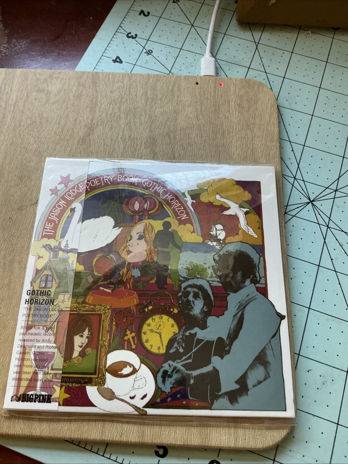Picture 1 of 2