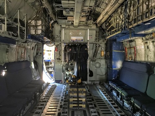 SOMBRERO DE SOLAPA HÉRCULES C-130 PIN EE. UU. AZUL MARINO ÁNGELES FAT ALBERT AIRLINES MARINES WOW - Imagen 15 de 24
