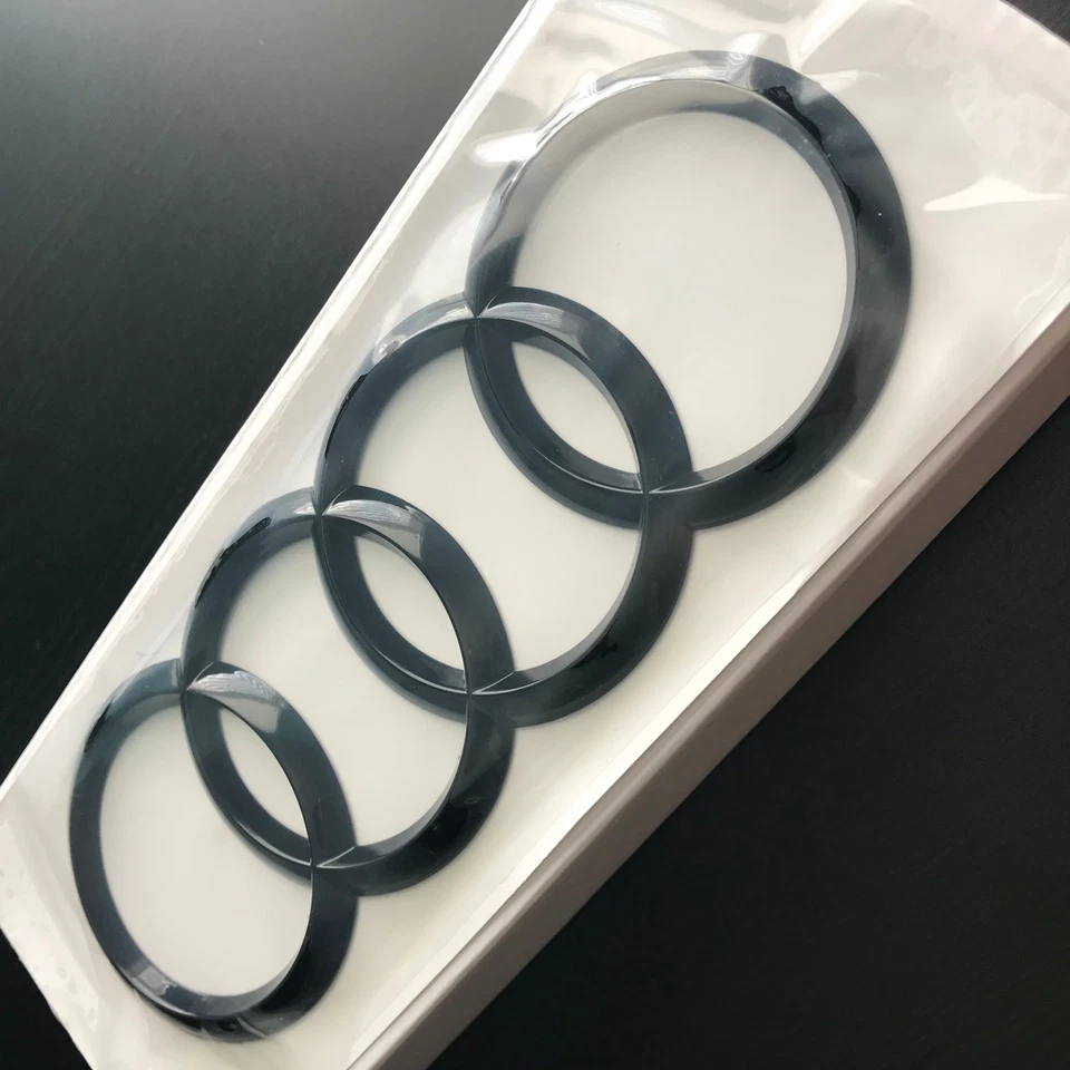 Anillos de maletero trasero negro brillante emblema insignia logotipo para Audi A1 A3 S3 A4 S4 A5 S5 A6 Foto 3 de 3