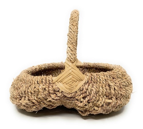 SMALL HAND WOVEN GODS EYE BUTTOCK BASKET - Picture 1 of 10