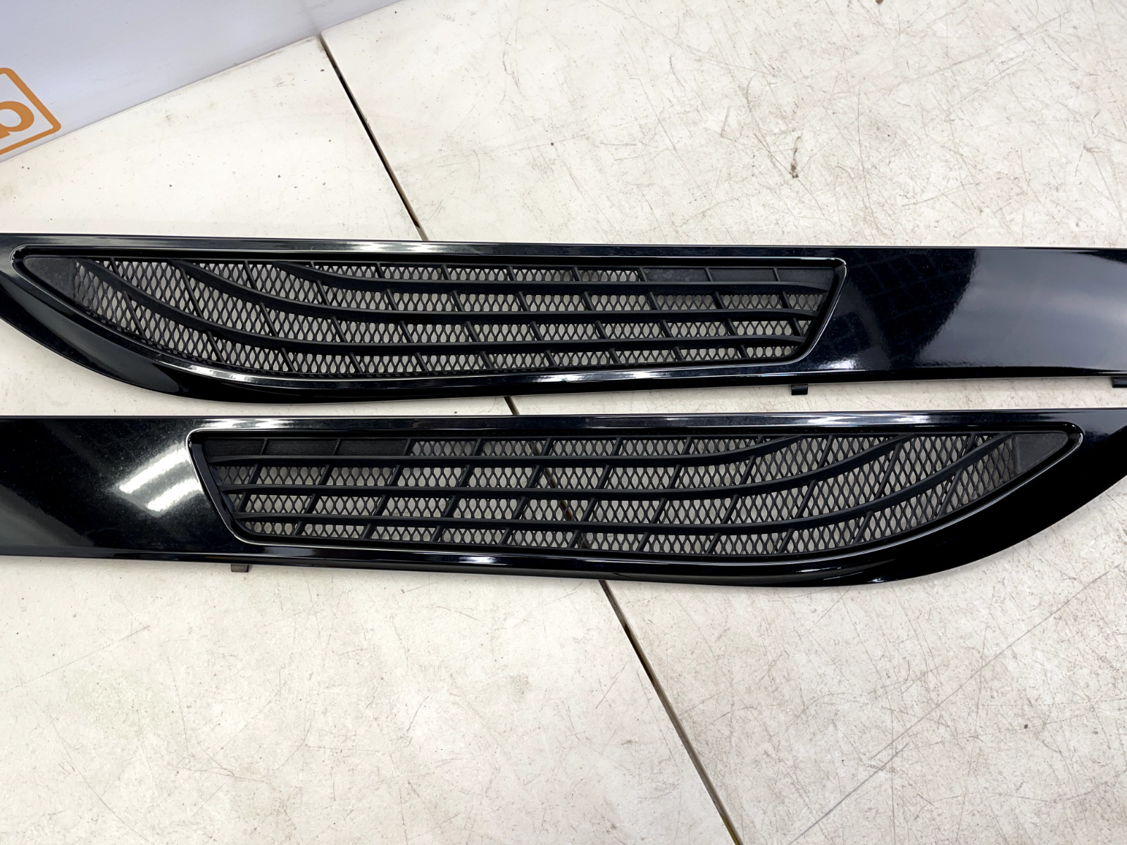 2014-2020 BMW I8 Coupe Rear Right Left Hatch Air Vent Grille Molding Trim Cover