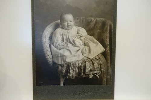 DRWR-bx antique CABINET PHOTO, smiling child in wicker chair 4 x 6 1/2 Peoria - Picture 2 of 4