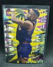 DIKEMBE MUTOMBO 1994-95 Fleer TOWER POWER #6 1994 Insert