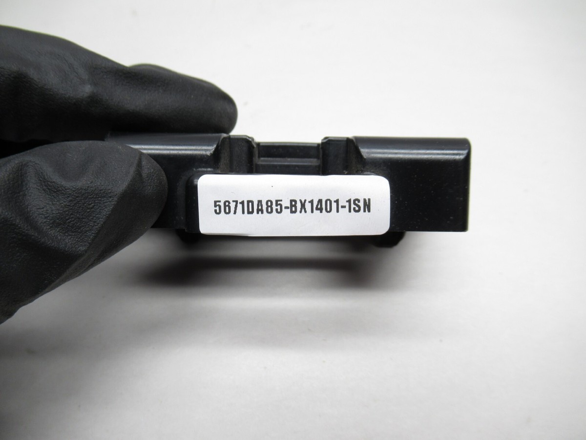 17-23 MAZDA CX-5 WHEEL OPENING MOLDING BRACKET MOUNT KB8A51U30 OEM