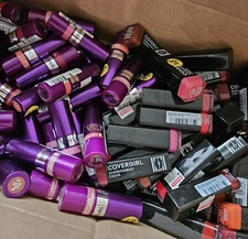 100 Tubes Covergirl Lipstick Shelf Pulls Exhibitionist & Core Assorted WHOLESALE