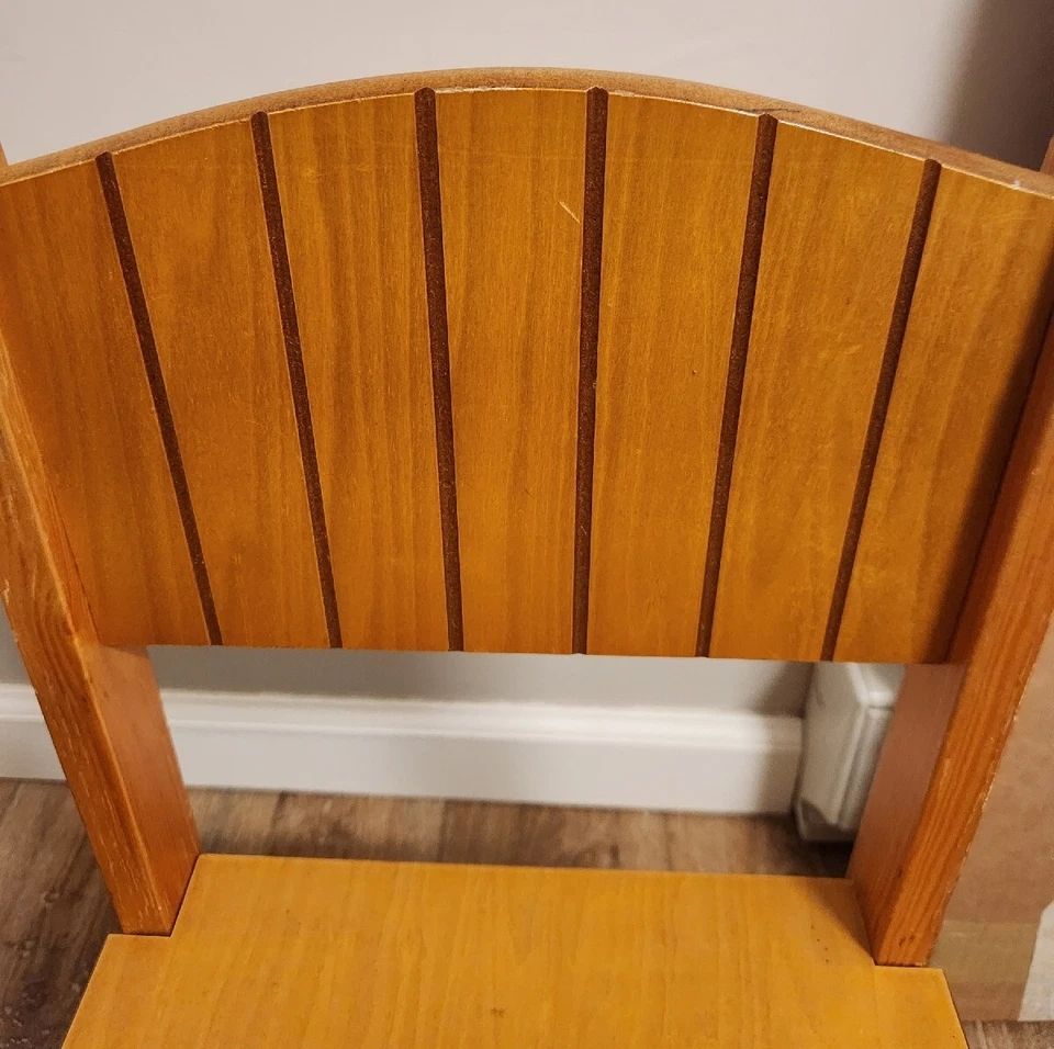 Kidkraft Solid Wood Stained Kids Chair 22"x11½"x11½" Timeout Chair - Image 4 of 4