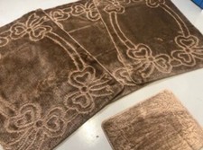 ROMANY WASHABLES SUPER THICK BOWS X-LARGE SET OF 4 BEIGE NON SLIP MATS/RUGS