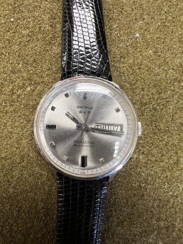 Vintage BENRUS SEA LORD Men's Automatic Watch Swiss Series #1345