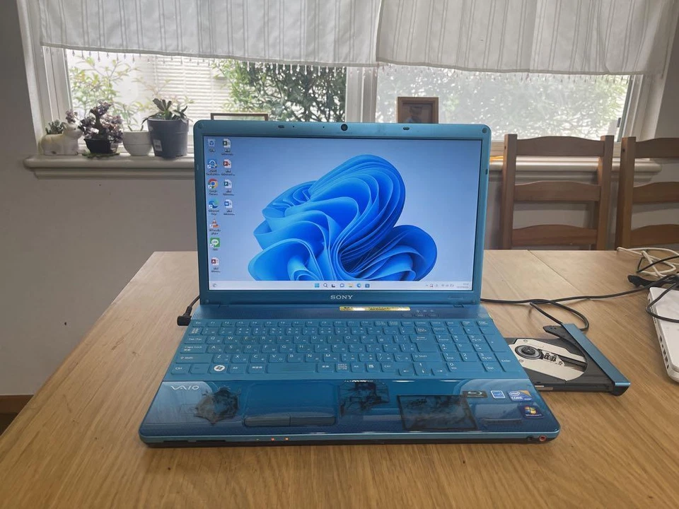 SONY VAIO PCG-71311N Note PC Laptop PC HDD 500GB RAM 4GB CPU Core i3 M480 WIn11B - Image 3 of 4