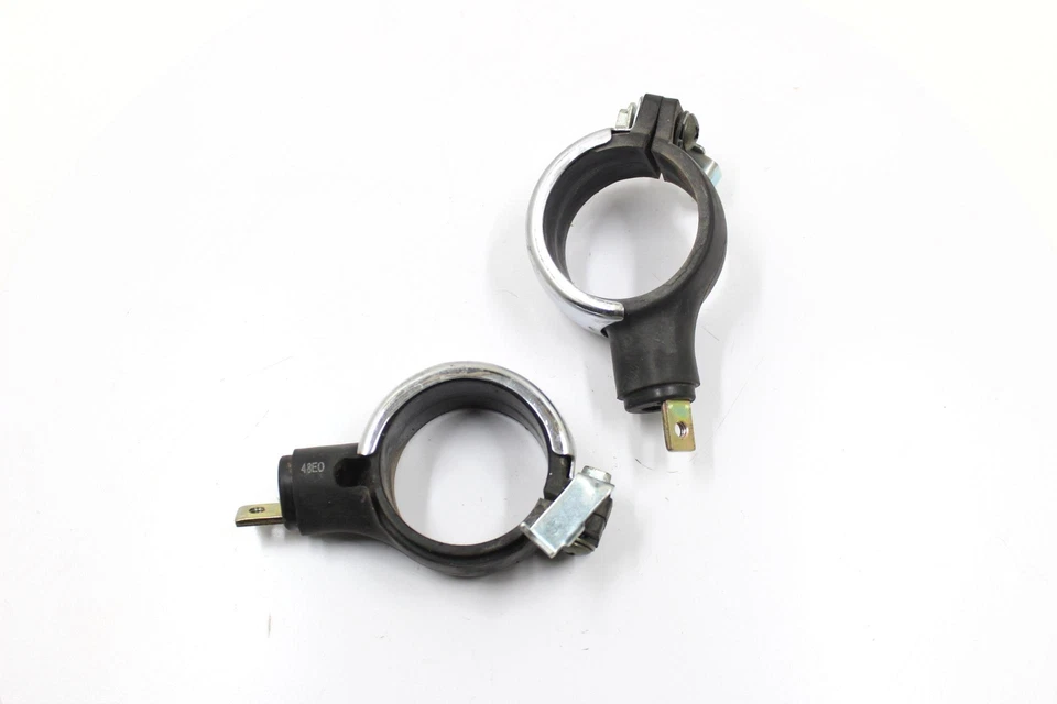 Suzuki Marauder 800 2004 cromo OEM intermitente delantero soporte de montaje Foto 4 de 4