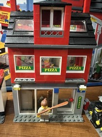 LEGO CITY: City Corner (7641)