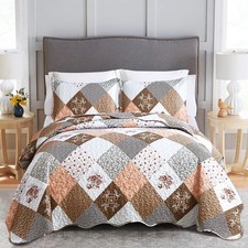 Full Size Quilt Set Floral Plaid Patchwork Reversible Brown Bedding Set