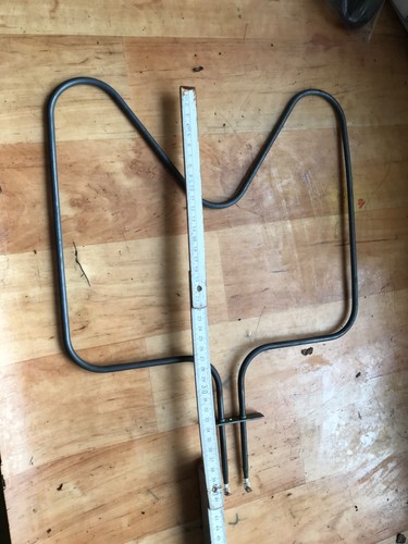 IRGA .Heizelement.Heizung  Backofenheizung . T.N- 319208301.  1000 W. Gut.