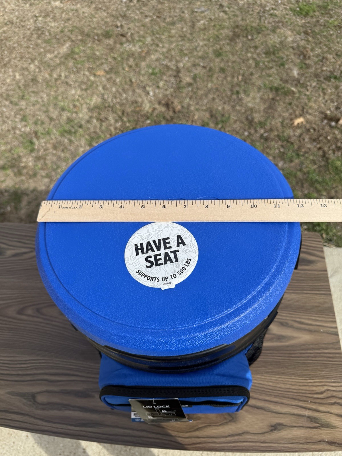 Igloo Heavy Duty Bucket Cooler Blue 20 Quart 26 Can Seat