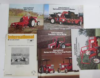 Lot 1970s IH International Harvester Tractor Sales Brochures 464 574 674 23 69hp