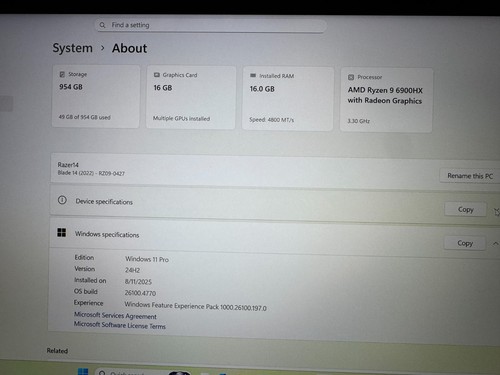 Razer Blade 14" 165Hz QHD RYZEN 9 6900HX 1TB 16GB W11 RTX 3080 Ti Grado A- - Foto 2 di 8