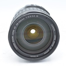 Canon 28-135mm f/3.5-5.6 IS Macro USM EF Mount Lens 72 w/o caps