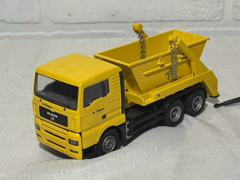 Conrad 1:50 MAN-TGL40 Hofmann 3achs ABSETZMULDE Skip Lorry Trailer FREE SHIP - Image 4 of 4