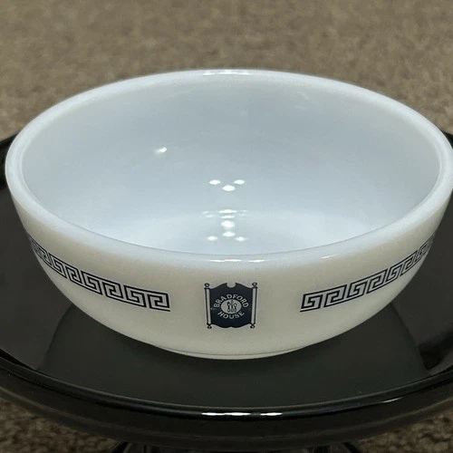 Vintage Corning WT Grants Pyrex Bradford House Restaurant Ware Dessert Soup Bowl