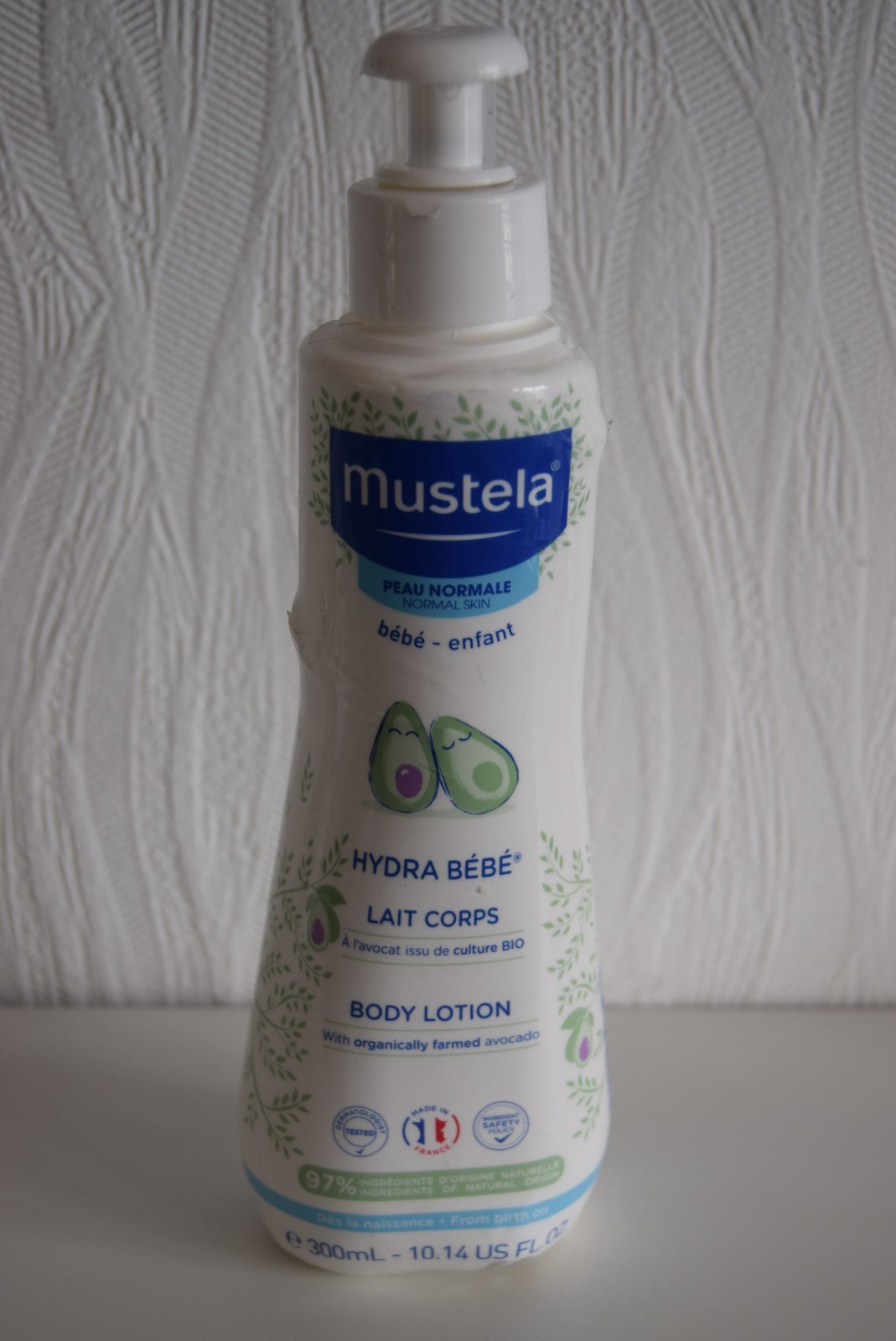 Mustela Hydra Bebe Body Lotion Baby Moisturiser Pump Dispenser 300ml 12/2028