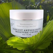 Radiant Antioxidant Moisture Creme Cream 1.7 Oz Jar Treats Fine Lines Wrinkles