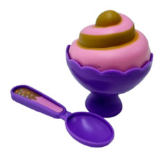 Play Food Strawberry Chocolate Swirl Ice Cream Sundae Mint