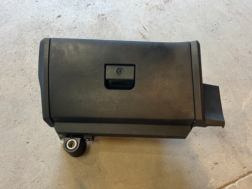 09-14 Nissan 370z Coupe Z34 Interior Glove Box Compartment Door (Black) - 第 1/3 張圖片