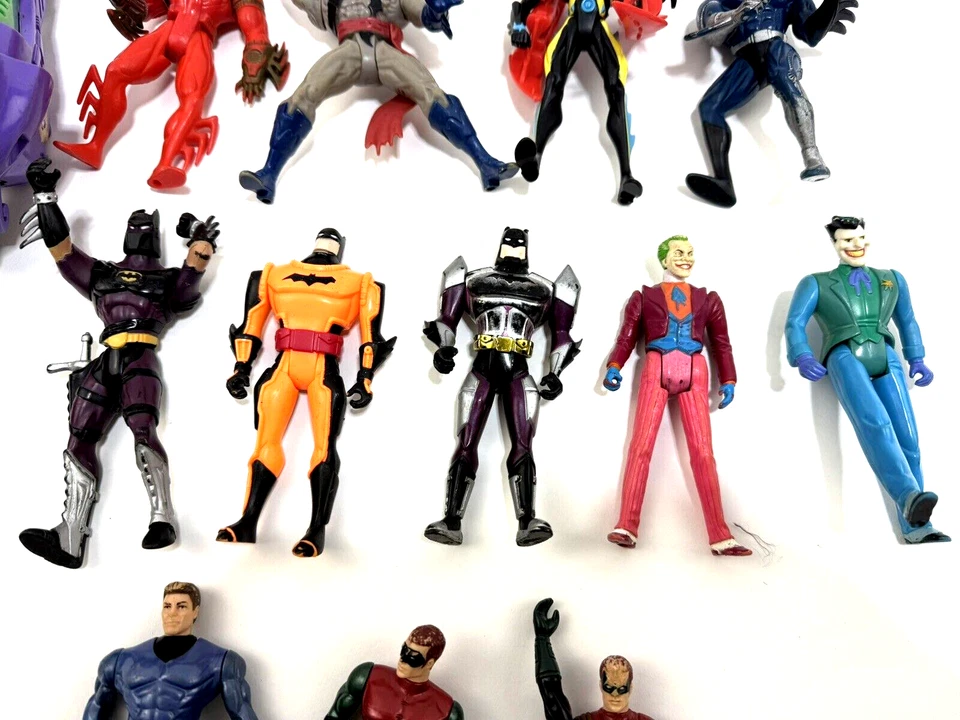 Lote de figuras de acción Batman, Robin, Joker años 90 vintage con motocicleta Joker Foto 4 de 4
