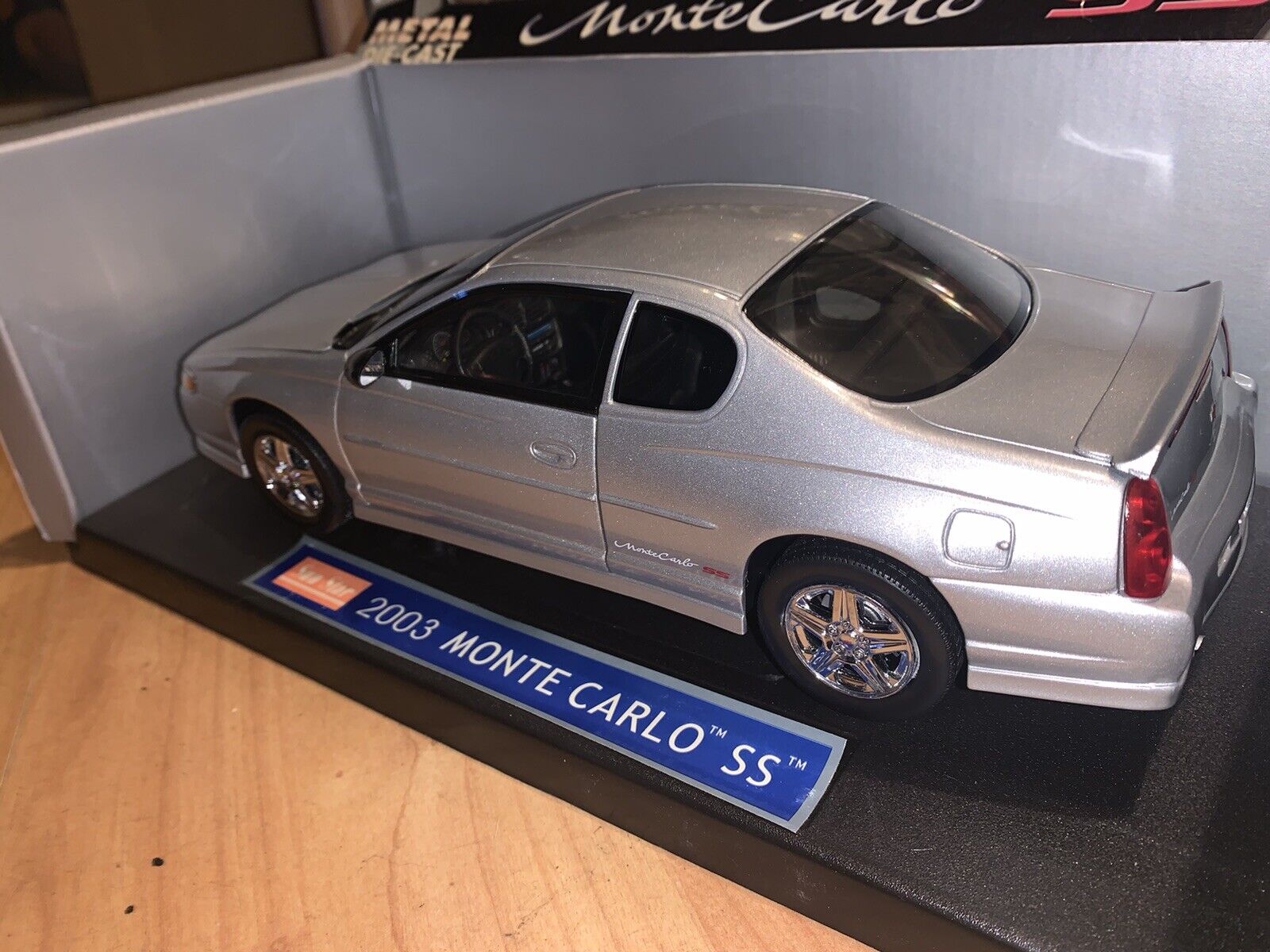 Picture 5 of 6